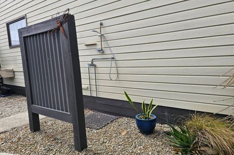 Photo of property in 81 Renown Road, Raumati South, Paraparaumu, 5032