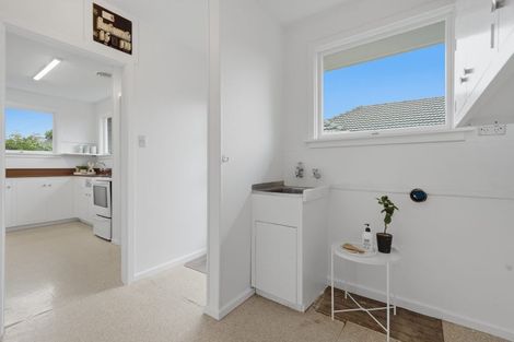 Photo of property in 32 Reynolds Avenue, Bishopdale, Christchurch, 8053