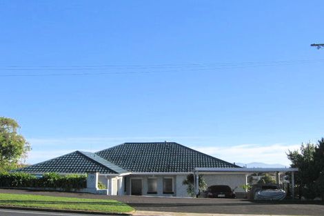 Photo of property in 72 Forest Lake Road, Forest Lake, Hamilton, 3200