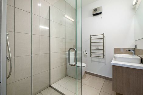 Photo of property in 15 Matipo Street, Wanaka, 9305