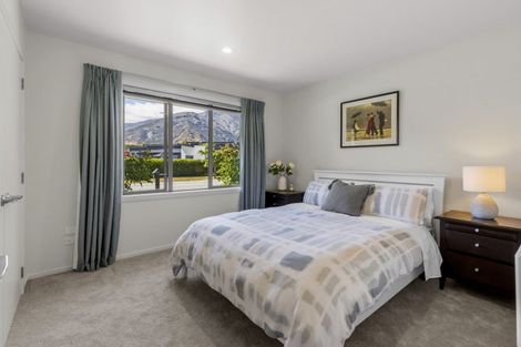 Photo of property in 23 Bridesdale Drive, Lake Hayes, Queenstown, 9304