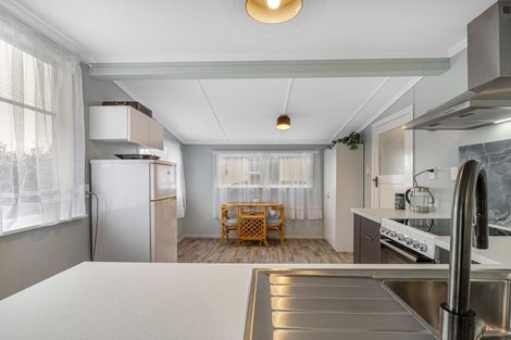 Photo of property in 45 Bamber Street, Castlecliff, Wanganui, 4501