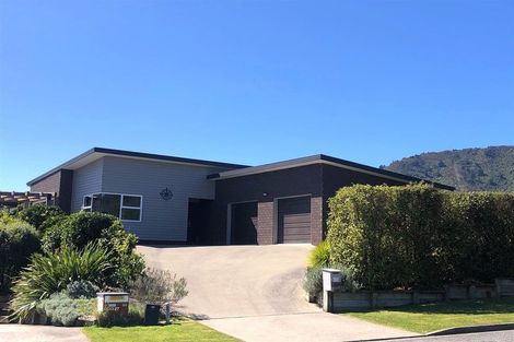 Photo of property in 25 Admiralty Place, Waikawa, Picton, 7220