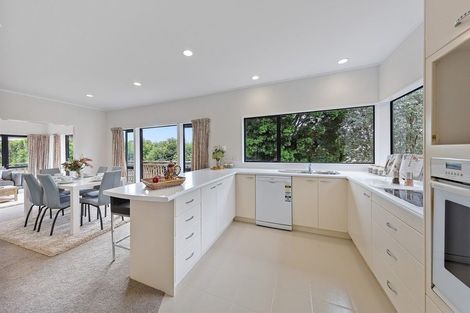Photo of property in 1/54 Simmental Crescent, Somerville, Auckland, 2014
