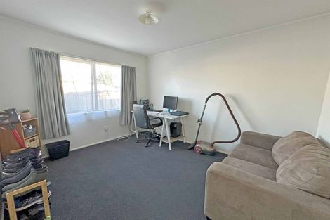 Photo of property in 24a Lloyd Drive, Nawton, Hamilton, 3200