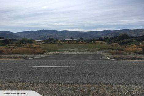 Photo of property in 117 Grandview Road, Lake Hawea, Wanaka, 9382