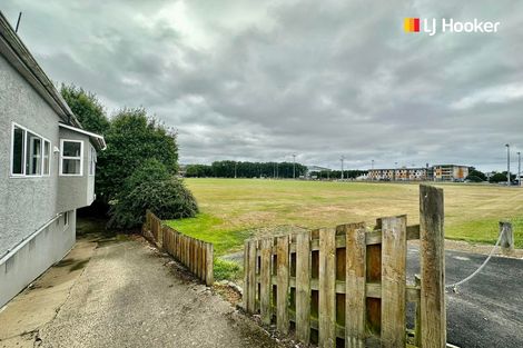 Photo of property in 111 Harbour Terrace, North Dunedin, Dunedin, 9016