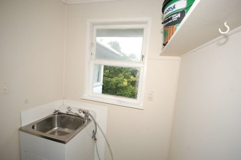 Photo of property in 132 Universal Drive, Henderson, Auckland, 0610