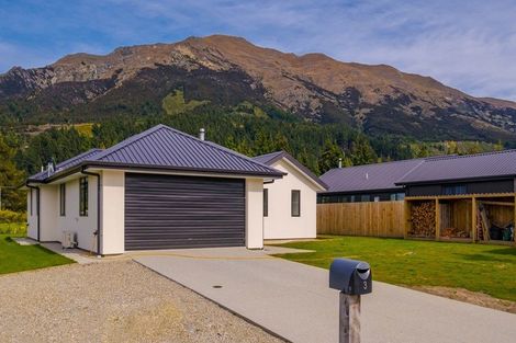 Photo of property in 3 Edna Lane, Lake Hawea, Wanaka, 9382