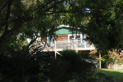 Photo of property in 9 Zeala Grove, Stokes Valley, Lower Hutt, 5019