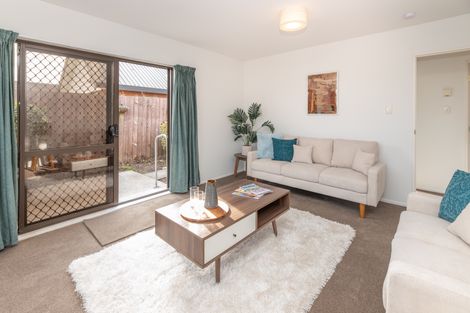 Photo of property in 1/20 Kirsten Place, Parklands, Christchurch, 8083