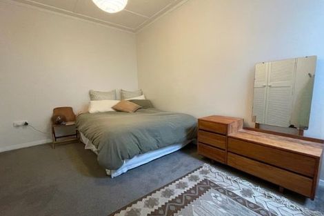 Photo of property in 25 Luxford Street, Berhampore, Wellington, 6023