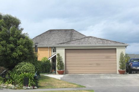 Photo of property in 8 Country Place, Burwood, Christchurch, 8083