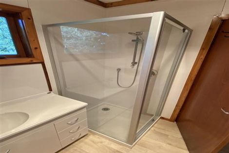 Photo of property in 36 Rangatira Road, Birkenhead, Auckland, 0626