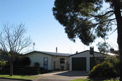 Photo of property in 1 Breadalbane Road, Havelock North, 4130