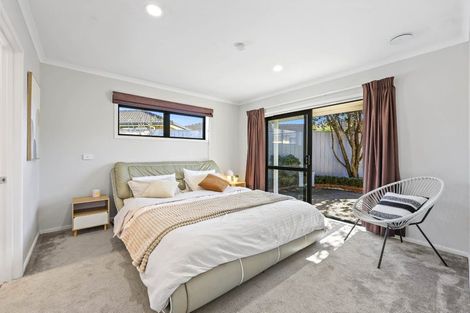 Photo of property in 4 Shankill Place, East Tamaki, Auckland, 2013