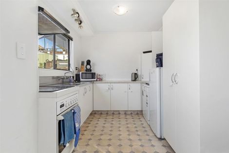 Photo of property in 7b Kaimai Place, Hairini, Tauranga, 3112