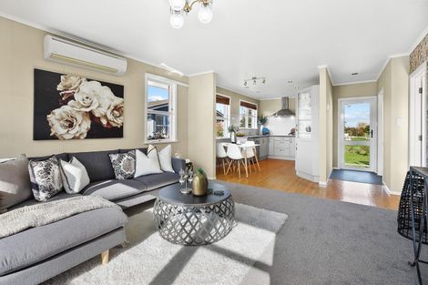 Photo of property in 1/480 Cambridge Road, Te Awamutu, 3800