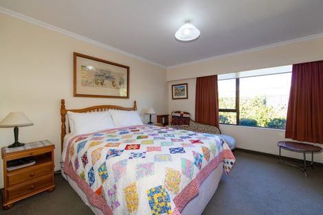 Photo of property in 12b Avondale Road, Taradale, Napier, 4112