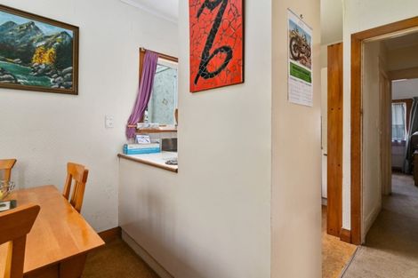 Photo of property in 16 Corlett Street, Utuhina, Rotorua, 3015