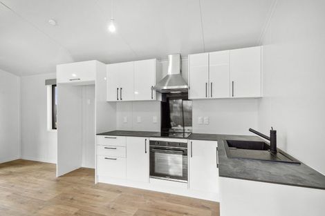 Photo of property in 104a Te Pene Avenue, Titahi Bay, Porirua, 5022