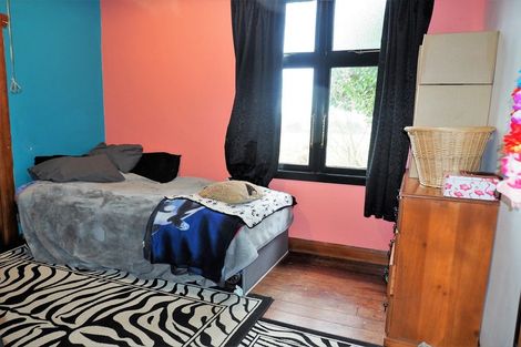 Photo of property in 42 Mangahao Road, Shannon, Palmerston North, 4474