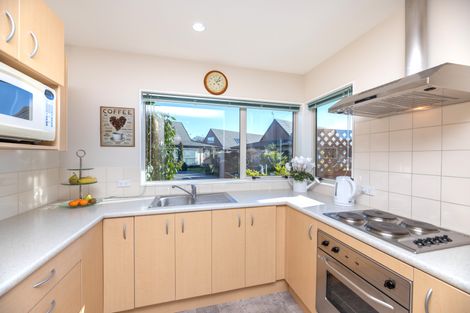 Photo of property in Rivertown Villas, 150 Williams Street, Kaiapoi, 7630