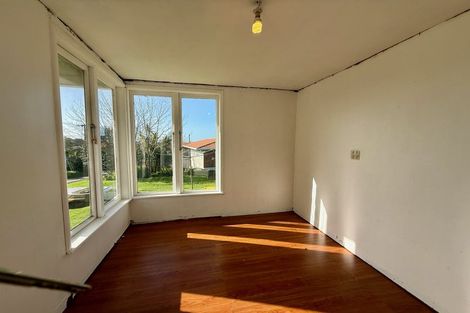 Photo of property in 137 Birkenhead Avenue, Birkenhead, Auckland, 0626