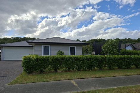 Photo of property in 39 Pukeko Way, Kinloch, Taupo, 3377