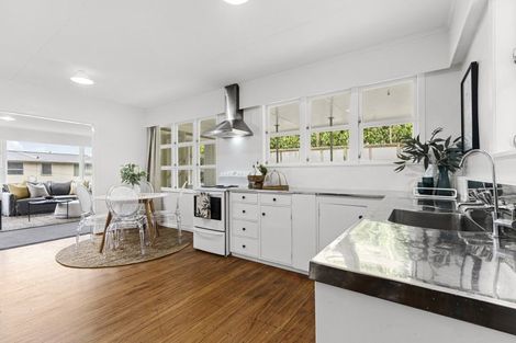 Photo of property in 388 Saint Aubyn Street, Moturoa, New Plymouth, 4310