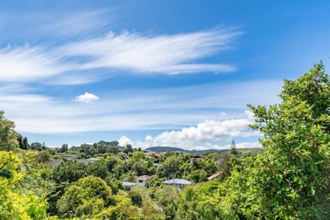 Photo of property in 16 Frederick Street, Tawa, Wellington, 5028