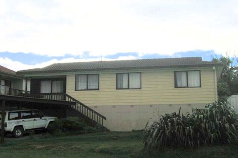 Photo of property in 14 Rehia Road, Massey, Auckland, 0614
