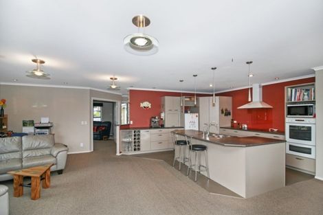 Photo of property in 53 Karamea Street, Whalers Gate, New Plymouth, 4310