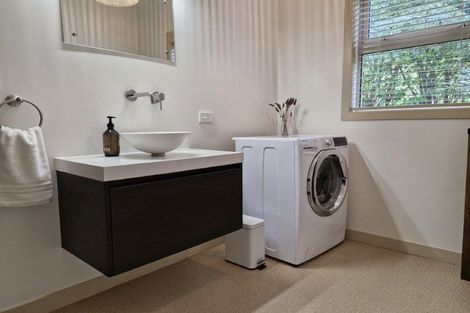 Photo of property in 243 Pheney Road, Hurford, New Plymouth, 4374