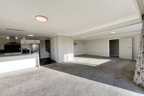 Photo of property in 8 Cruickshank Crescent, Rosedale, Invercargill, 9810