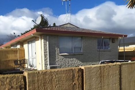 Photo of property in 8 Leslie Place, Deanwell, Hamilton, 3206