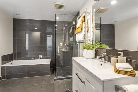 Photo of property in 2d/10 Augustus Terrace, Parnell, Auckland, 1052