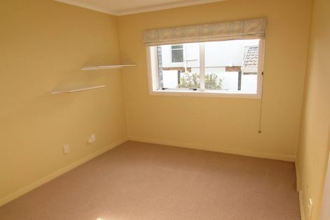 Photo of property in 1/36 Whiting Grove, West Harbour, Auckland, 0618