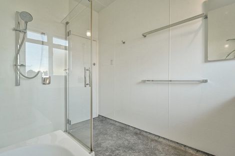 Photo of property in 112 Lyndhurst Road, Frimley, Hastings, 4120