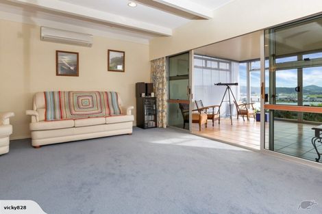 Photo of property in 52 George Point Road, Onerahi, Whangarei, 0110