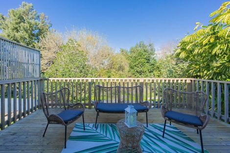 Photo of property in 28 Warwick Crescent, Taradale, Napier, 4112