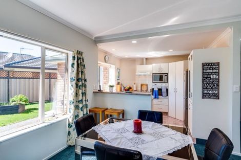 Photo of property in 7 Forbury Way, Taradale, Napier, 4112