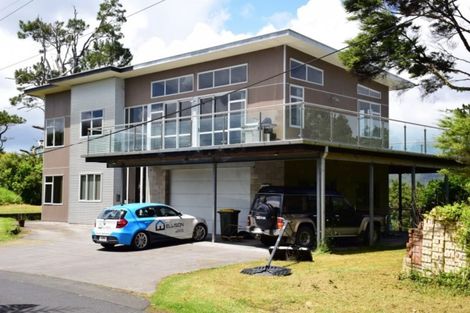 Photo of property in 37 Welsh Hills Road, Swanson, Auckland, 0614