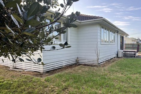 Photo of property in 11 Hunua Road, Papakura, 2110