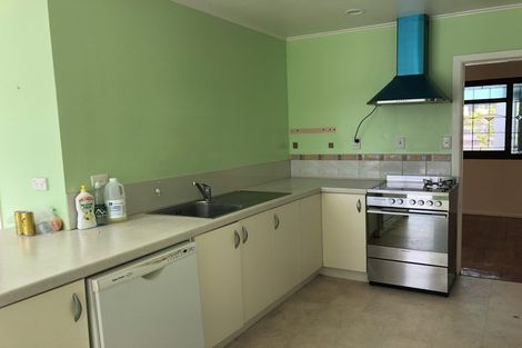 Photo of property in 3 Armagh Road, Blockhouse Bay, Auckland, 0600