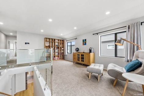 Photo of property in 16 Kearns Drive, Hobsonville, Auckland, 0616