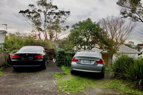 Photo of property in 87 Taurus Crescent, Beach Haven, Auckland, 0626