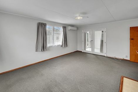 Photo of property in 35 Coventry Street, Highbury, Palmerston North, 4412