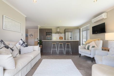 Photo of property in 46 Carrington Drive, Papamoa Beach, Papamoa, 3118