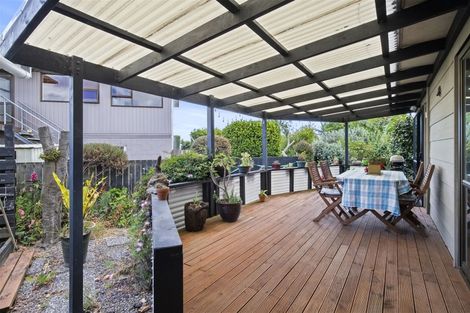 Photo of property in 7 Taihiki Road, Clarks Beach, 2122